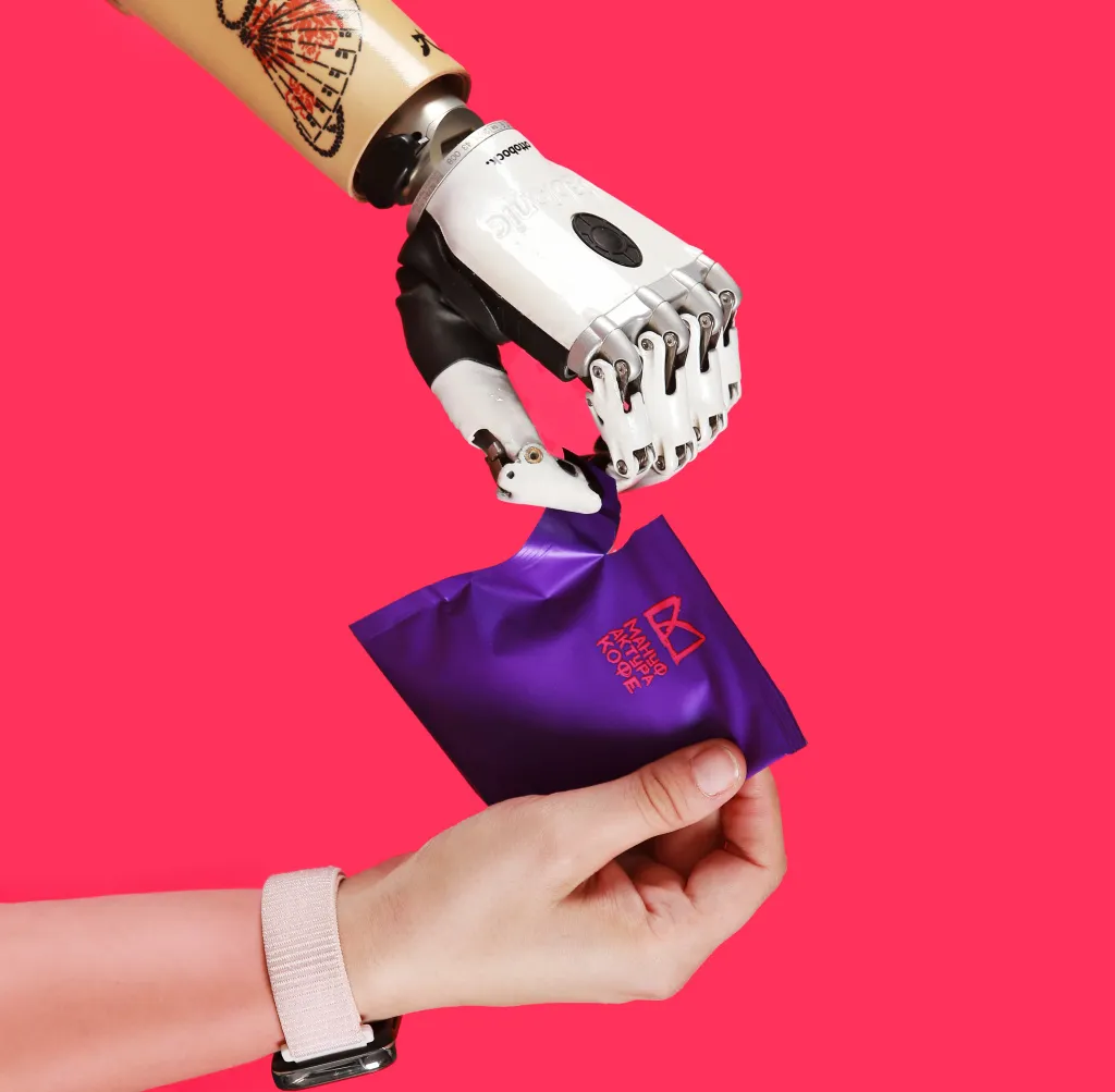 Кофе и рука